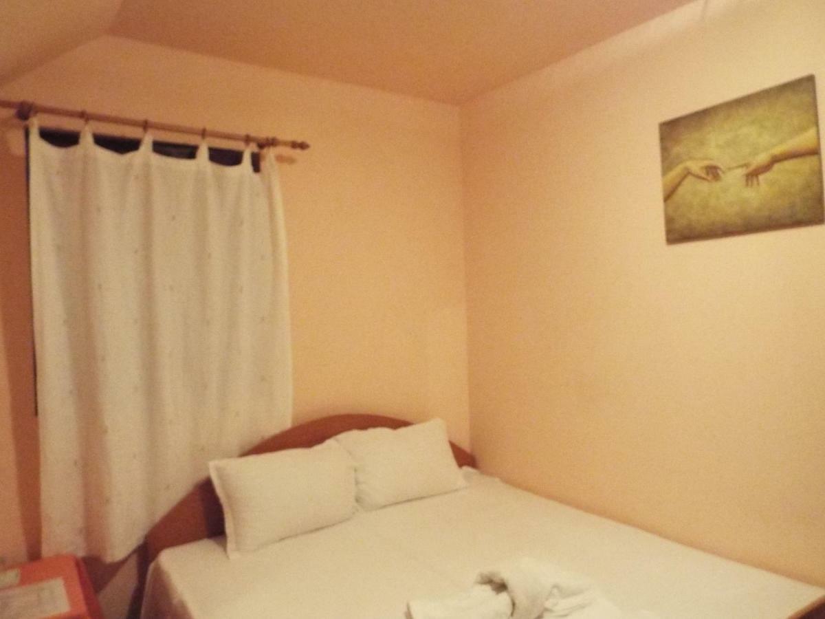 Casa Dany Hotell Corbu  Eksteriør bilde